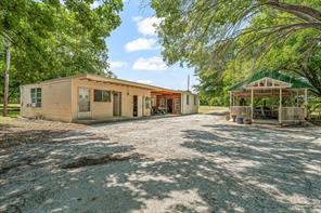 14330 S Highway 281 - Photo 24