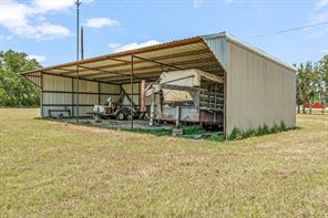 14330 S Highway 281 - Photo 31