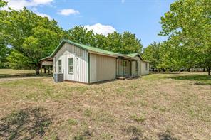 14330 S Highway 281 - Photo 35