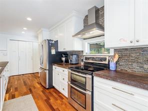 1909 8th Street - Photo 4