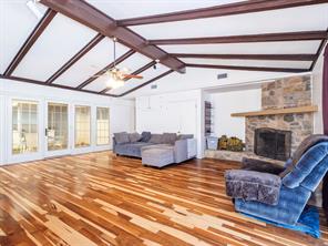 1909 8th Street - Photo 5