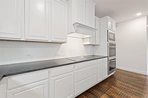 10305 Livestock Avenue - Photo 9