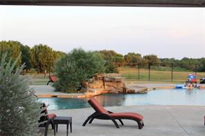 8631 Retreat Boulevard - Photo 8