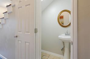 114 W King Street - Photo 20