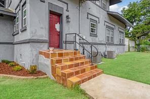 114 W King Street - Photo 32