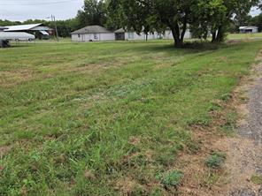 901 S 13th - Photo 5