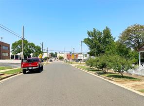 208 S Magnolia Street - Photo 15
