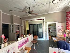 208 S Magnolia Street - Photo 3