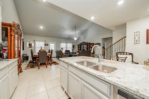 135 Meredith Drive - Photo 14