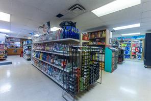 1001 Vine Street - Photo 21