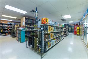 1001 Vine Street - Photo 22