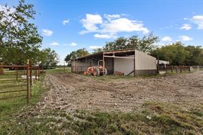 5285 County Road 3226 - Photo 33