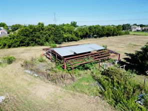 1809 Southeast Parkway - Photo 4