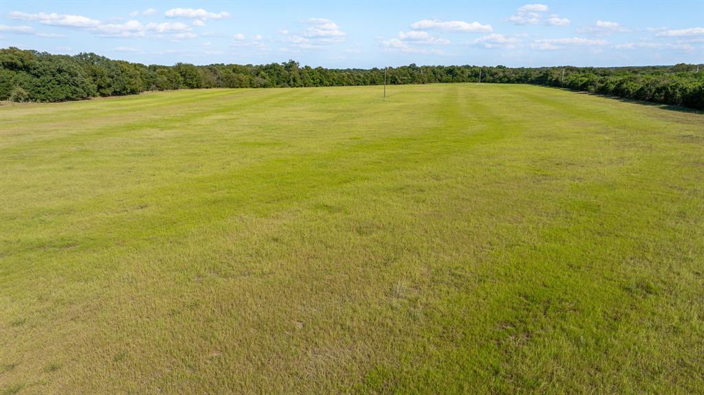 10400 FM 927 - Photo 15