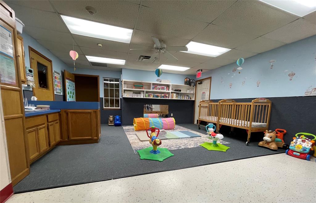 7480 Stonebrook Parkway - Photo 14