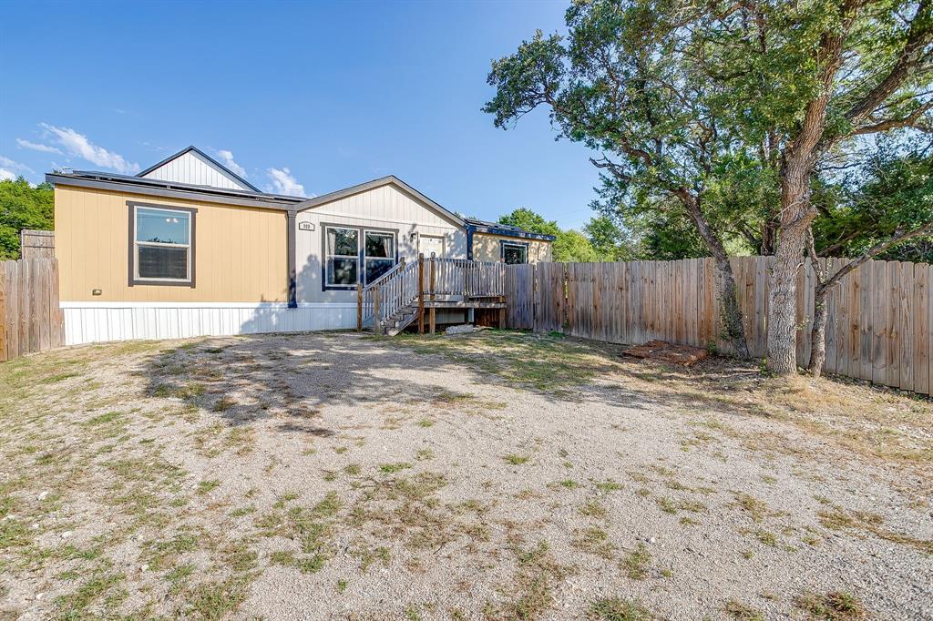900 Tree Drive - Photo 2