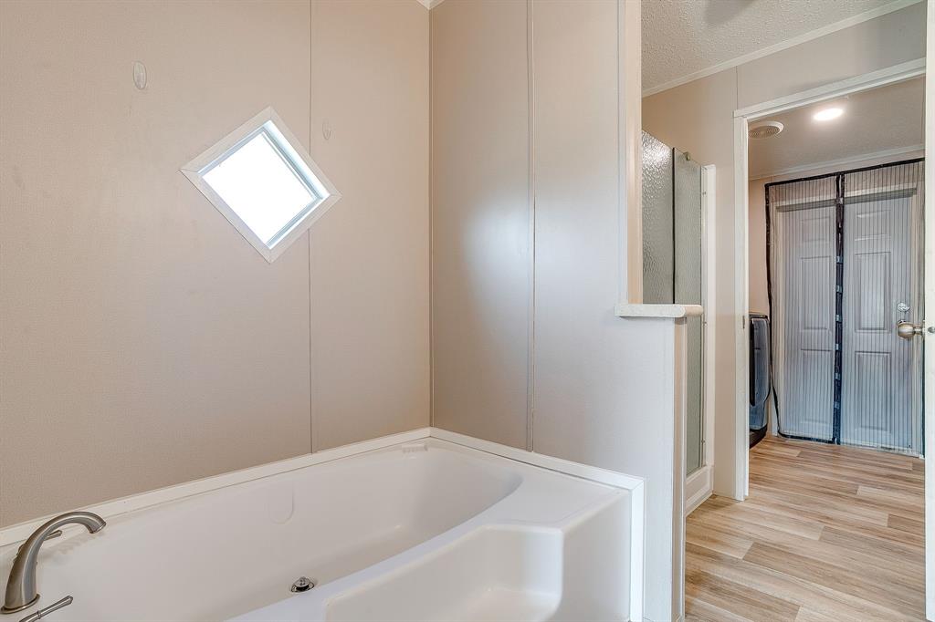 900 Tree Drive - Photo 24