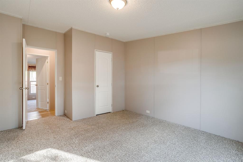 900 Tree Drive - Photo 29