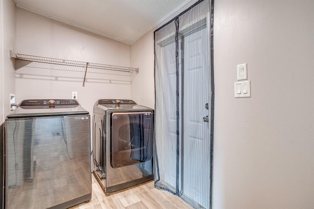 900 Tree Drive - Photo 35