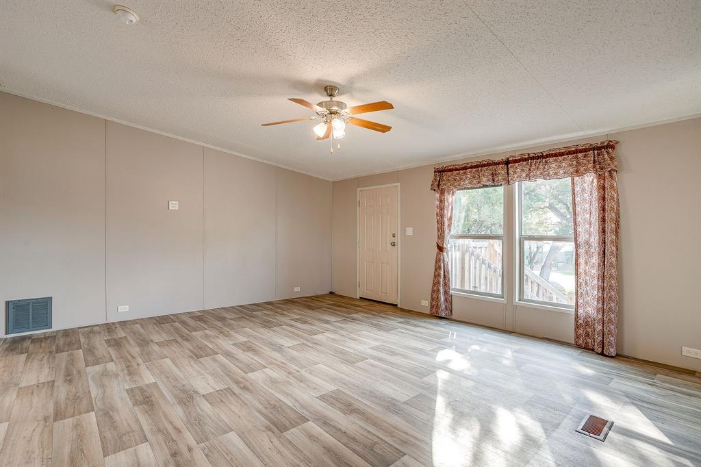 900 Tree Drive - Photo 8