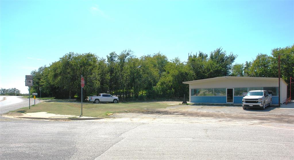 705 N Commercial - Photo 12
