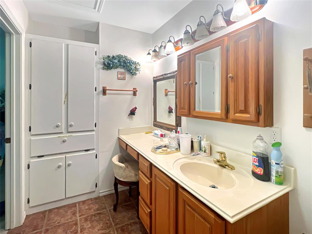 695 County Road 1210 - Photo 10