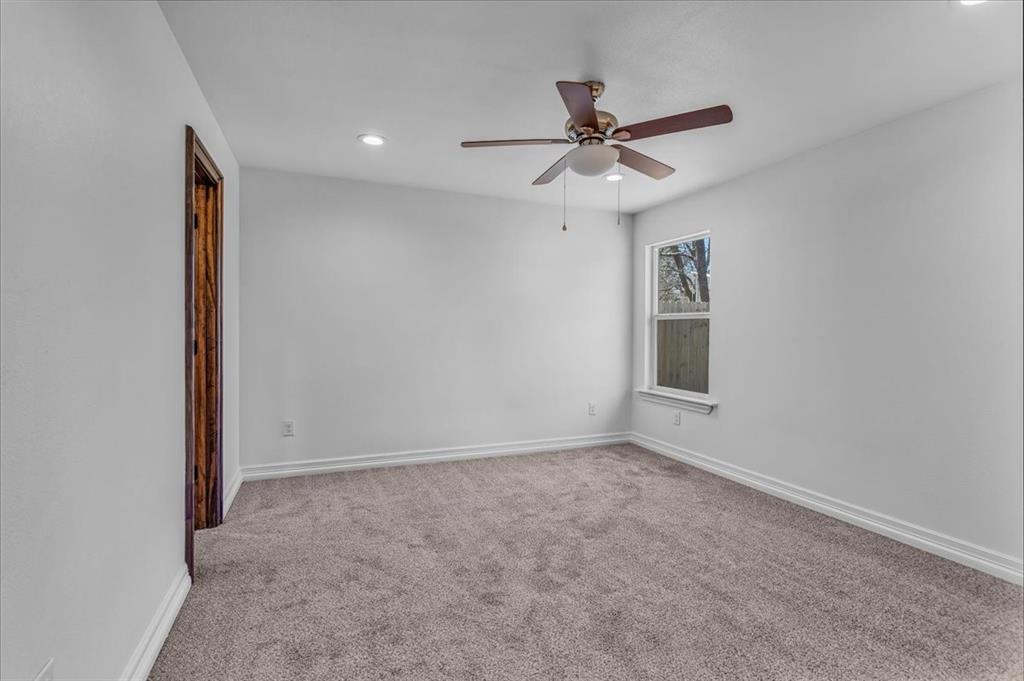 716 N Harrison Avenue - Photo 15
