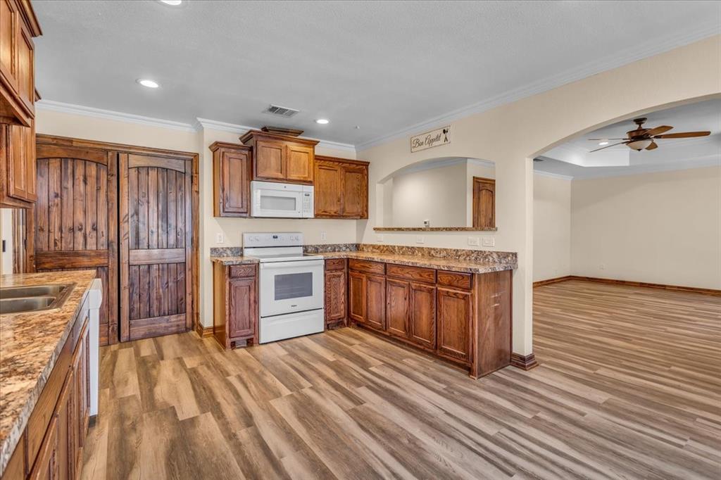 716 N Harrison Avenue - Photo 7