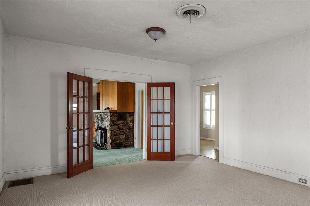 1803 N Highway 144 - Photo 12