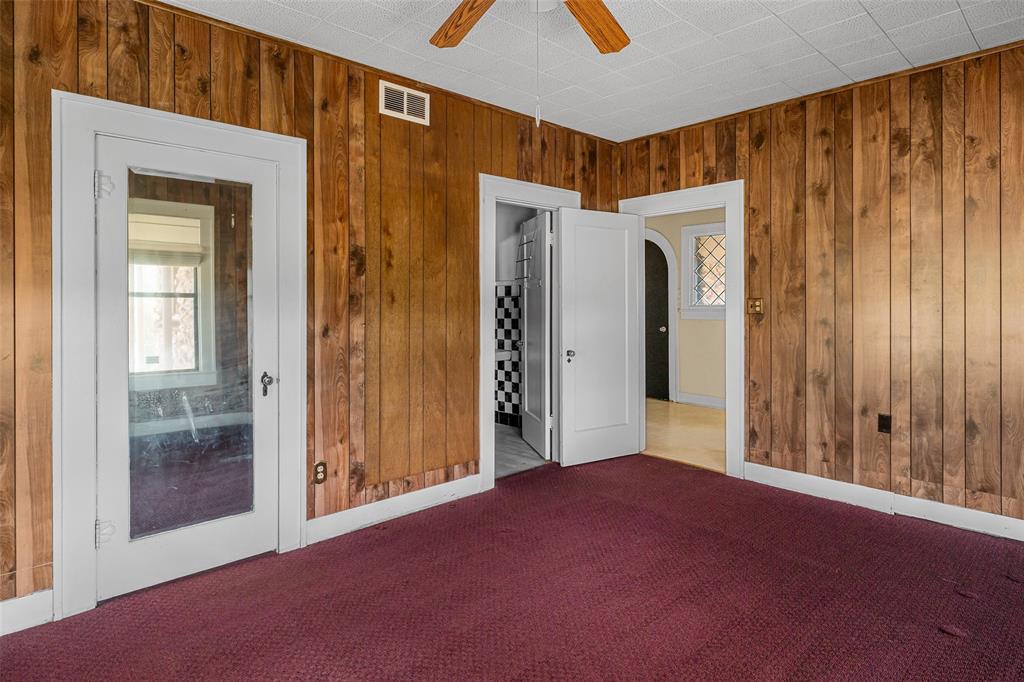 1803 N Highway 144 - Photo 18