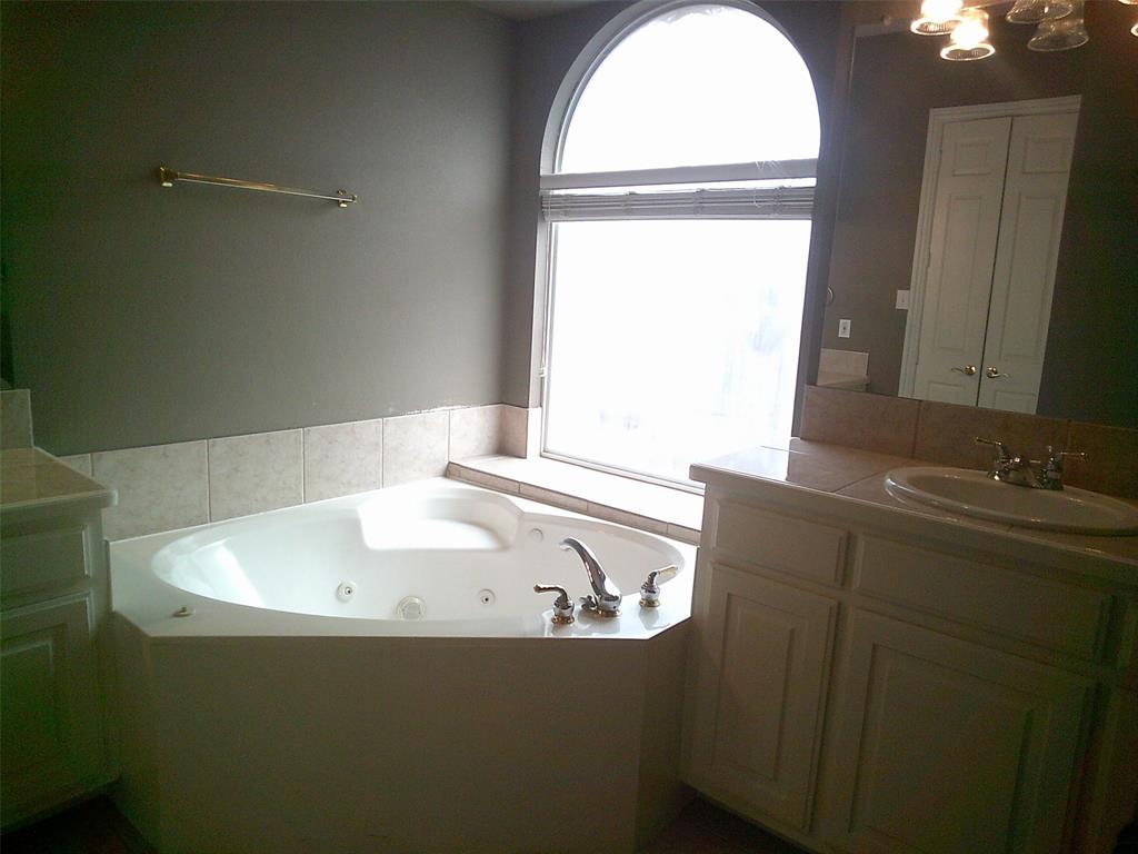 1613 Stone Crest Drive - Photo 9