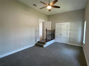 201 E 6th Street - Photo 35