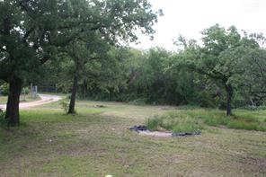215a Buzbee Road - Photo 3
