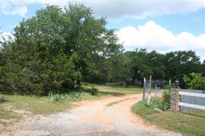 215a Buzbee Road - Photo 6