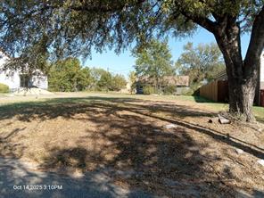1220 Maple Street - Photo 4