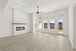 1034 Bingham Way - Photo 16