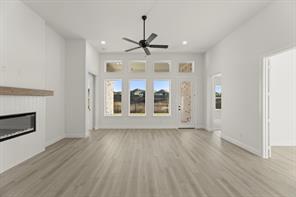 1034 Bingham Way - Photo 17