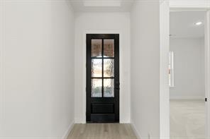 1034 Bingham Way - Photo 2
