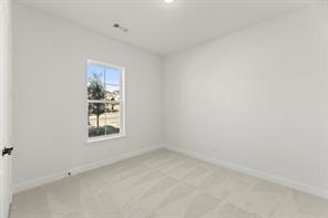 1034 Bingham Way - Photo 3