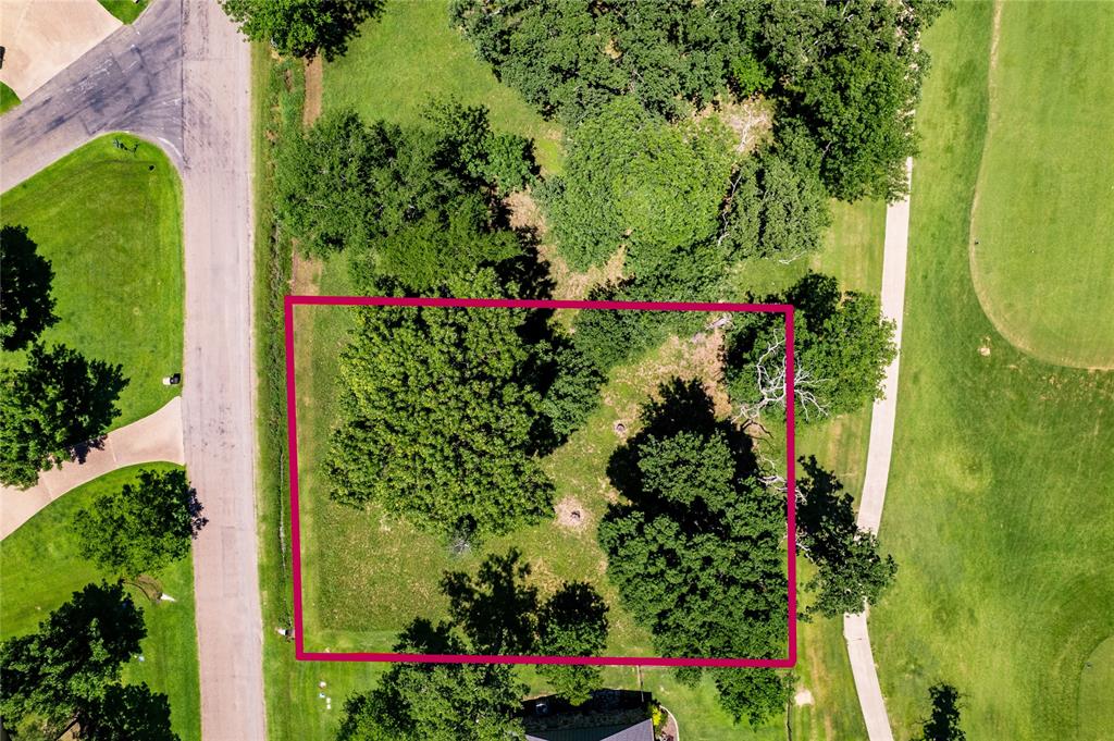 321 Saint Andrews Drive - Photo 3