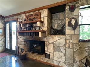 1815 Ranch Road 2597 - Photo 6