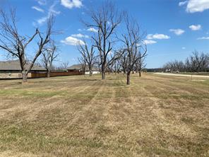 2722 Village Road - Photo 3