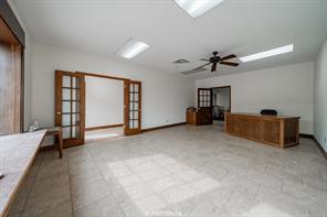 211 N Swenson Street - Photo 3
