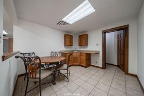 211 N Swenson Street - Photo 5