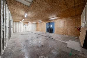 211 N Swenson Street - Photo 9