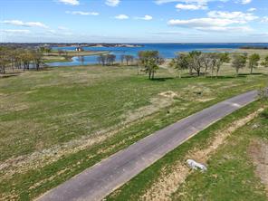 237 Lakeshore Terrace - Photo 16