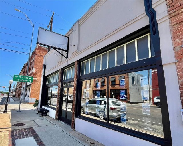 112 W Wise Street