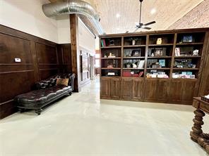112 W Wise Street - Photo 10