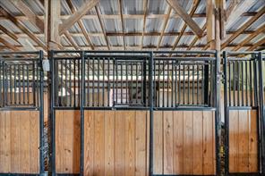 630 Boyce Road - Photo 31