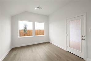 1023 Wheatland - Photo 8